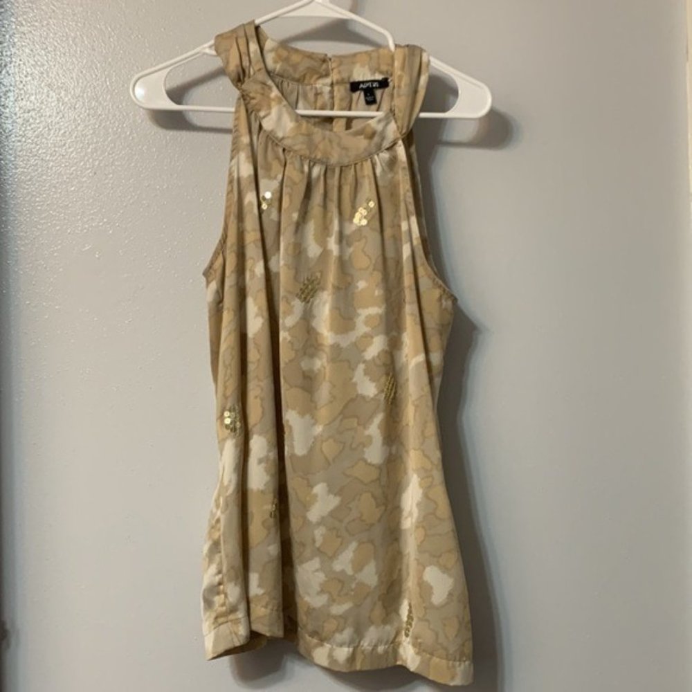 Apt 9 Tan patterned sleeveless – Large